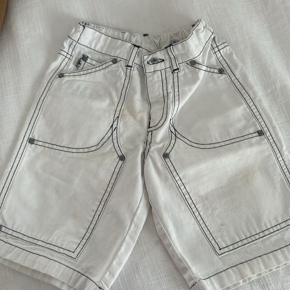 Gianfranco Ferre boys designer shorts - Picture 3 of 6